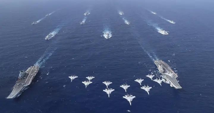 遼寧艦抵近關島，與山東艦會師，臺媒罕見承認：島鏈怕是守不住了