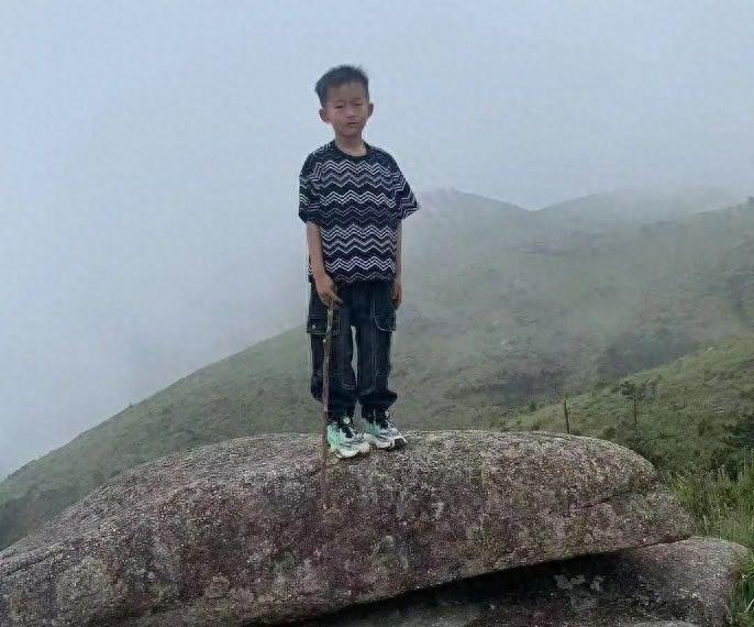 福建仙遊8歲男孩爬山失聯超40天 家屬最新發聲