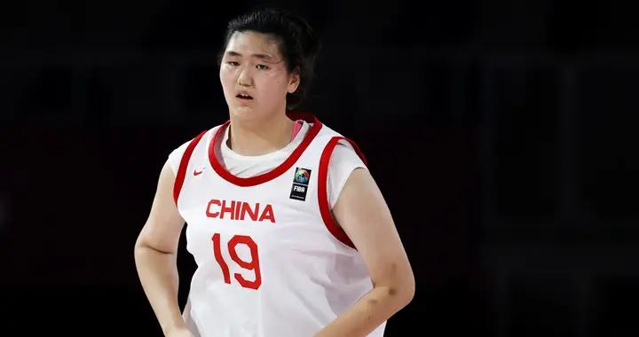 進攻完全打開！中國女籃半場49-44日本女籃 手握5分優勢