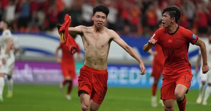 記者：王鈺棟不留洋的話，他的身價恐怕很難達到350萬歐元