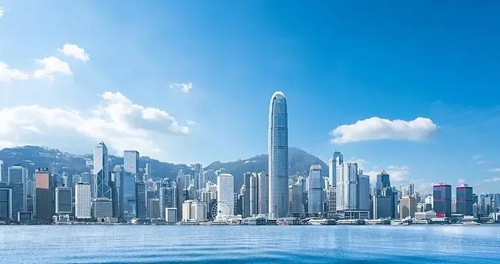 香港金管局入市買港元，系兩年來首次
