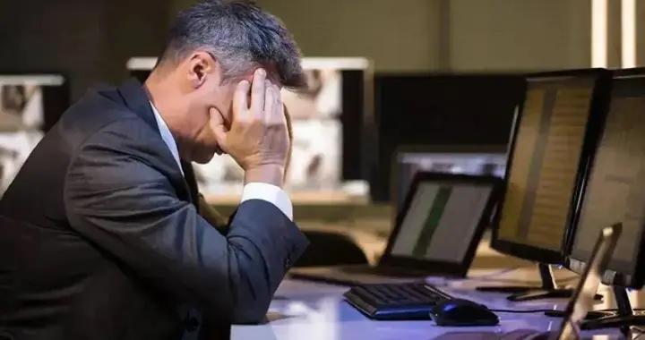 你只是高考結束了，並不是家裏發財了，家長的心酸與無奈