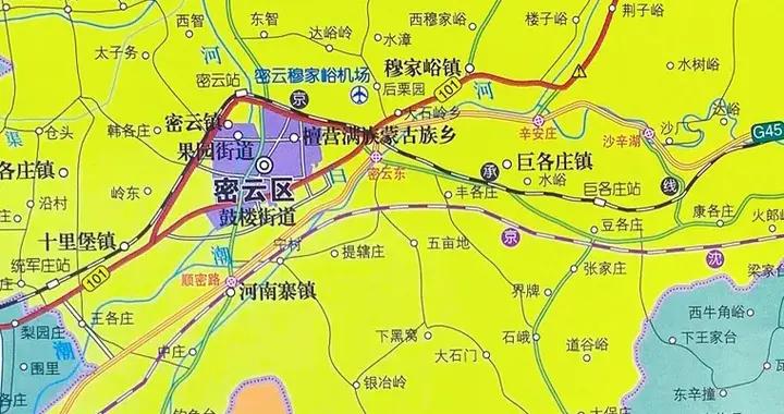密雲水庫北邊有不老屯、芹菜嶺、兵馬營，源於古代的屯田和防禦