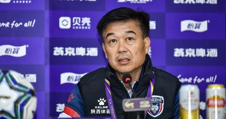 媒體人：廣州豹沒有立刻選新帥意思，馮峯代理執教時間或半賽季