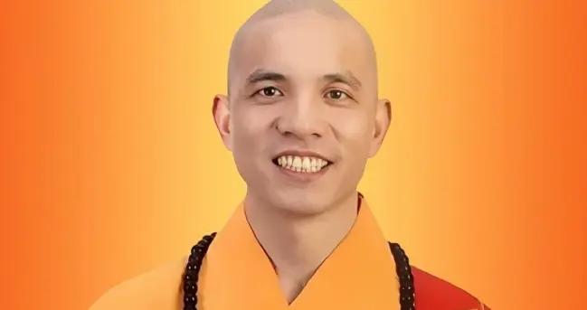 少林新住持釋印樂大有來頭，卻並非網友中意人選，沈魏纔是真大師