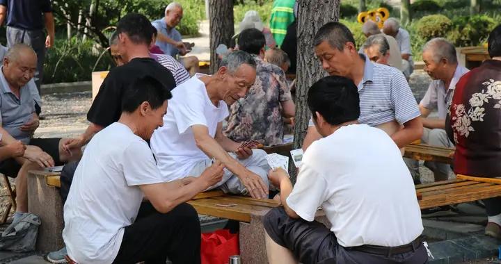 季羨林2次患癌，仍活到98歲，他晚年透露：全靠這“三不”
