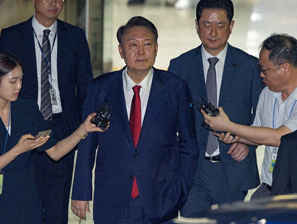 尹錫悅再次缺席內亂案庭審 律師稱其虛弱到“連樓梯都爬不動”