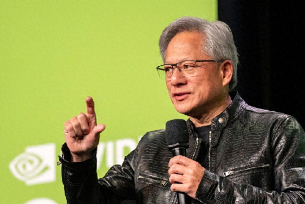 中國芯真要爆！黃仁勳親口承認：華爲取代英偉達只是時間問題