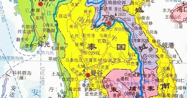 泰柬關係降級爲代辦，還在邊境發生交火，其實柬方內部在轉移矛盾