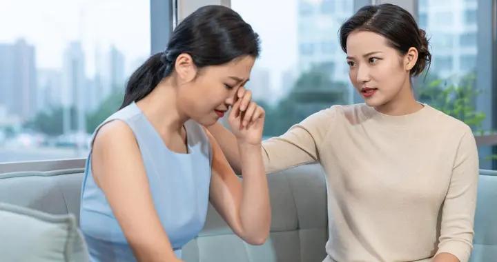找個人說說話，把心裏的焦慮倒出來就輕多了
