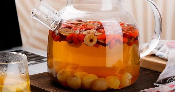 桂圓紅棗枸杞茶火了這麼久！到底有啥養生功效和作用？
