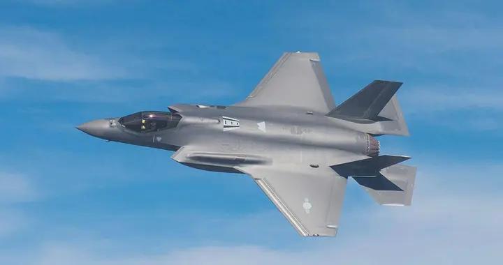美國F35確定是五代機？半年都摔了3架了，這燒錢速度比點鈔機還快​