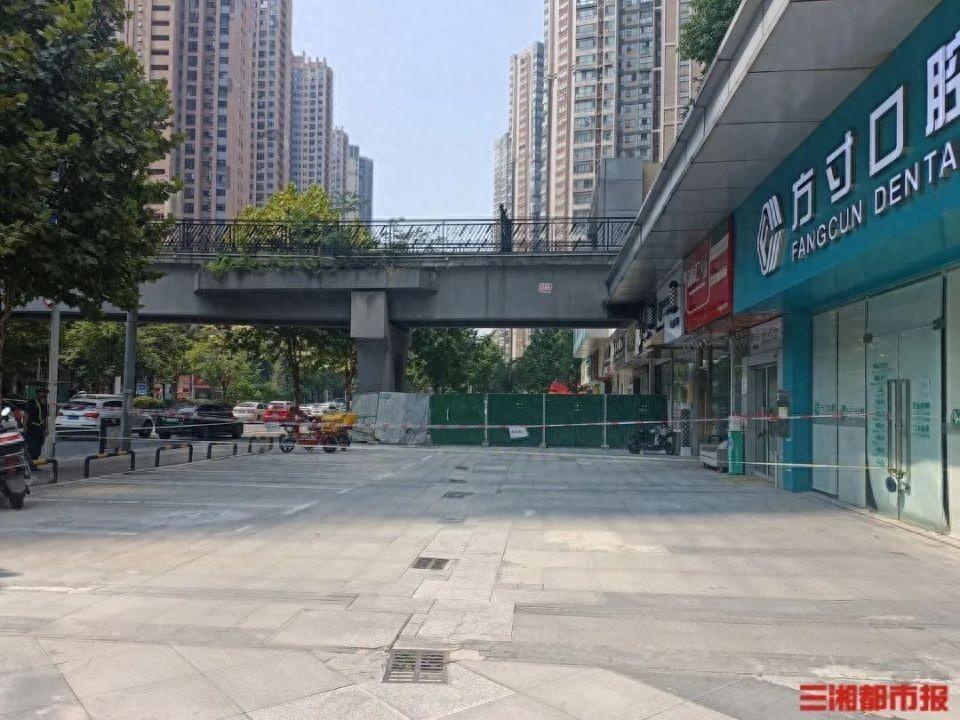 長沙21歲女孩疑被外牆脫落物砸中身亡，家屬回應：正在做主播，傍晚外出散步發生意外