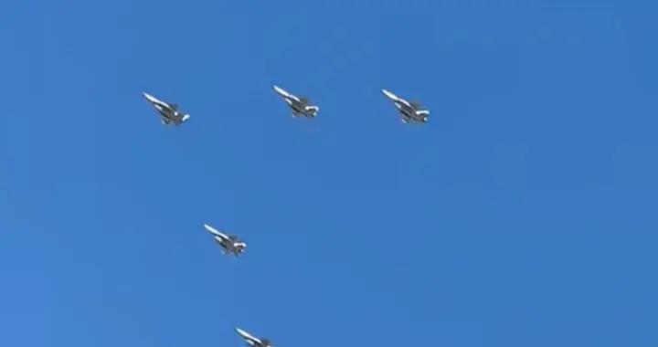 出人意料！第5個裝備紅旗-9導彈國家曝光：這一巴掌打在印度臉上