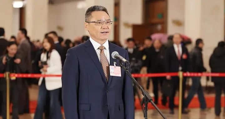 高德榮代表：我的履職答卷寫在田野上