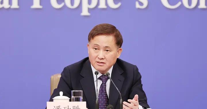 潘功勝：中國沒有必要，也無意通過匯率貶值獲取貿易競爭優勢