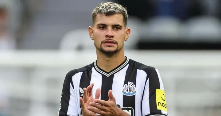 記者：卡塞米羅確實向曼聯推薦了吉馬良斯，後者若離隊願留在英超