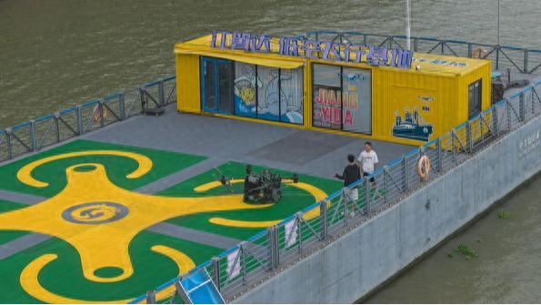 國家發展改革委主任：無人機送外賣直達南京江面貨輪，這樣的新場景會不斷湧現