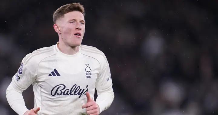 記者：森林中場安德森轉會曼市雙雄消息不屬實，一切要等賽季結束