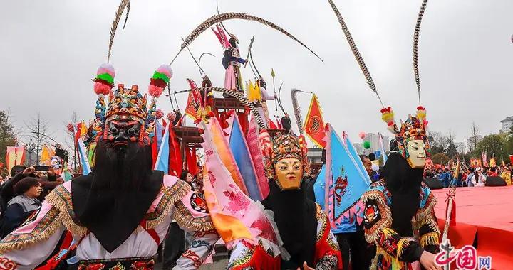 貴州安順：百堂地戲鬧元宵