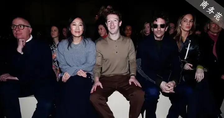 扎克伯格帶老婆看Prada秀，時尚圈坐C位！除老婆沒變其餘全變了…