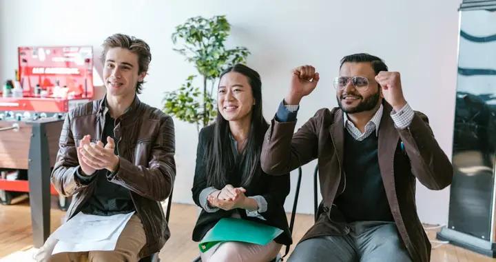 年入30萬的央企老兵，該不該爲50萬入職互聯網？985碩士職業抉擇