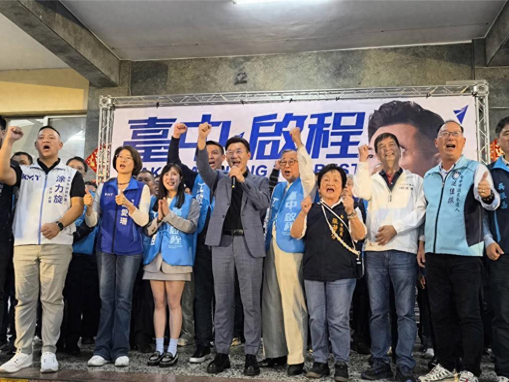 江啓臣辦見面會，喊要讓臺中更幸福：8年前就準備好了