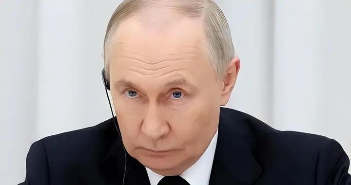 地中海傳來一聲巨響，俄6萬噸巨輪慘遭擊沉，普京：絕不輕饒！