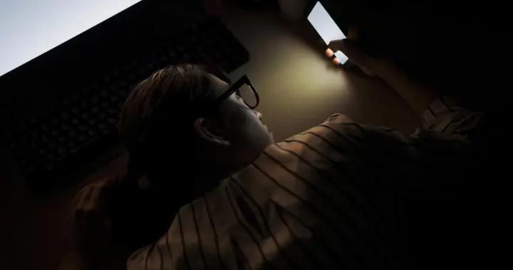 別再熬夜了！天天熬夜正從6個方面“掏空”你的身體