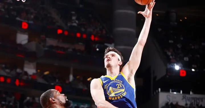 進攻效率一塌糊塗，勇士替補中鋒本賽季的狀態都有些不太理想？