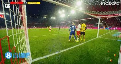 多特角球機會，吉拉西門前剷射破門