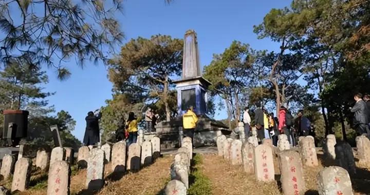雲南烈士墓園跪着4個日軍兵雕像，日本要回被拒，中方：3個條件