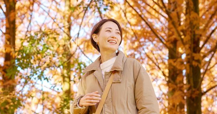 一種看似奇怪的走路方式，現在的年輕人卻愛得要命