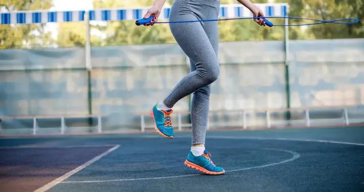 經期跳繩會讓經量變多嗎？分階段建議+身體信號要關注