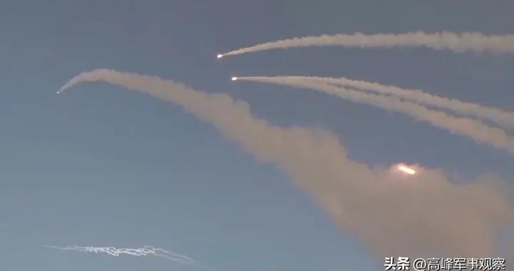 斬首！伊朗導彈摧毀10處以軍高官住所！記者報道：特拉維夫在燃燒