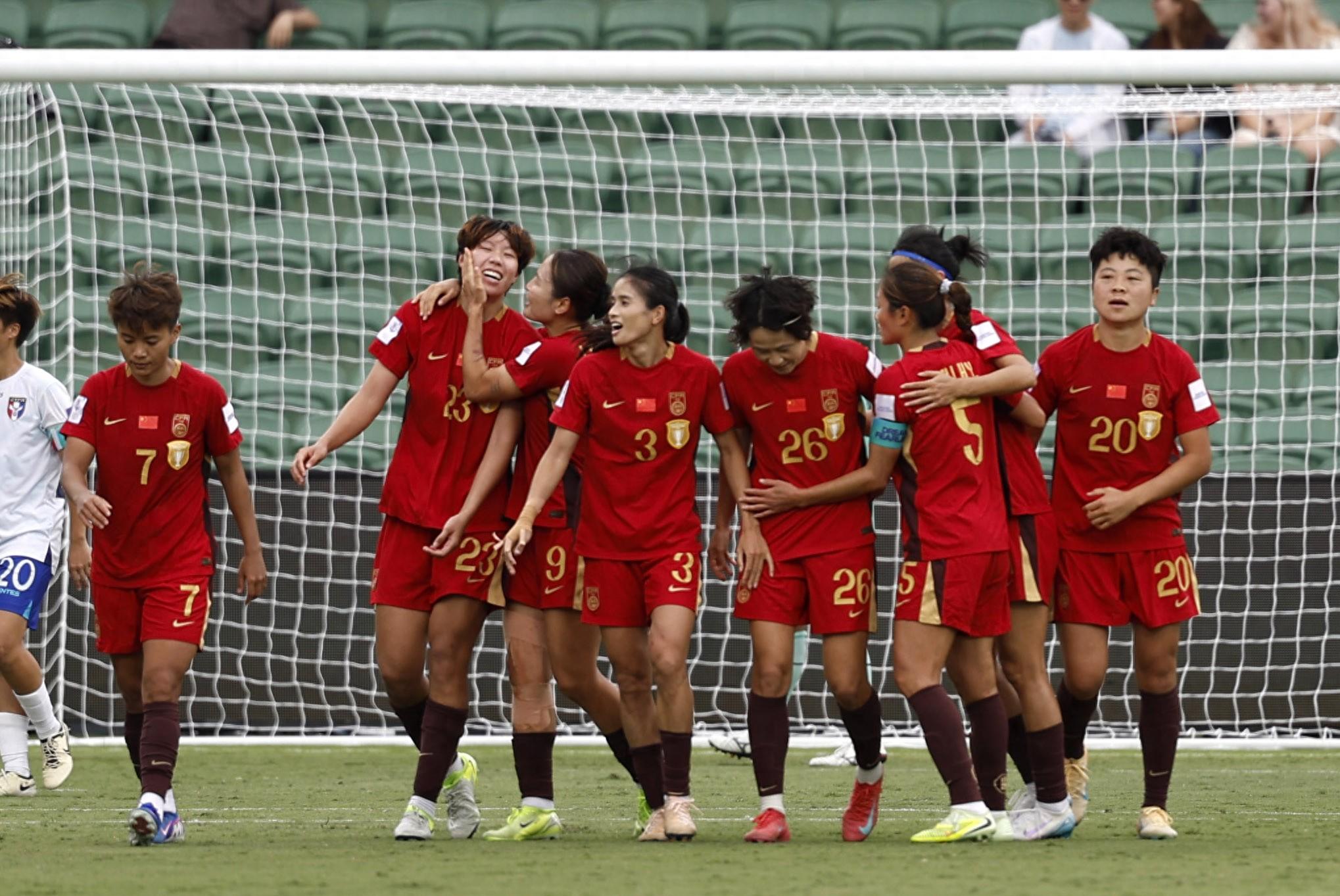 新華圖訊丨中國隊晉級女足亞洲盃四強 並直通巴西世界盃