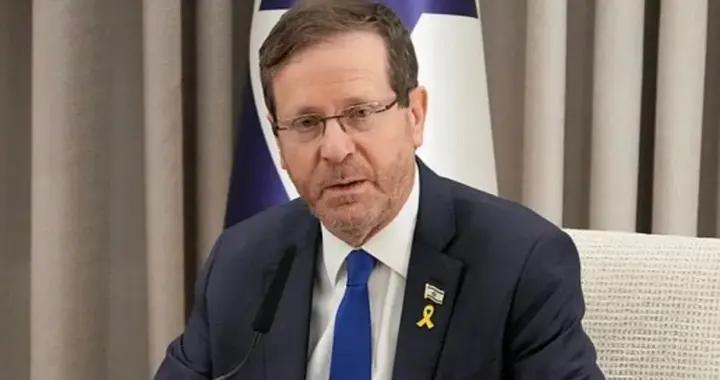 以色列的總統65歲，由他決定內塔尼亞胡能否赦免，他還敢批評美方