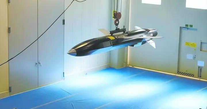 日本遠程導彈瞄準上海？高市早已通告全球，解放軍新增2大利器