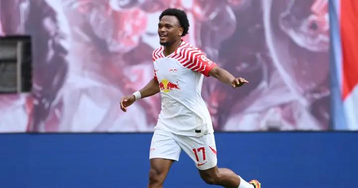 德天空：萊比錫需賣人收入超1億歐，尤文4000萬買斷奧蓬達不計入