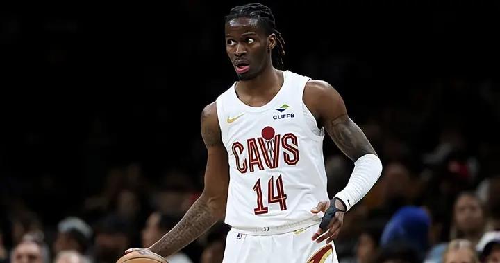 樹挪死人挪活！在國王得不到重用的3D後場在騎士完成了重生？