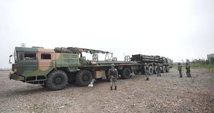 伊朗導彈反擊，美軍才死7人，給解放軍上一課，1000枚導彈也不行