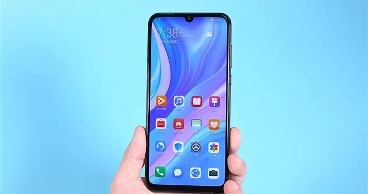 夢迴2019！存儲芯片暴漲 有廠商新機開測90Hz水滴屏