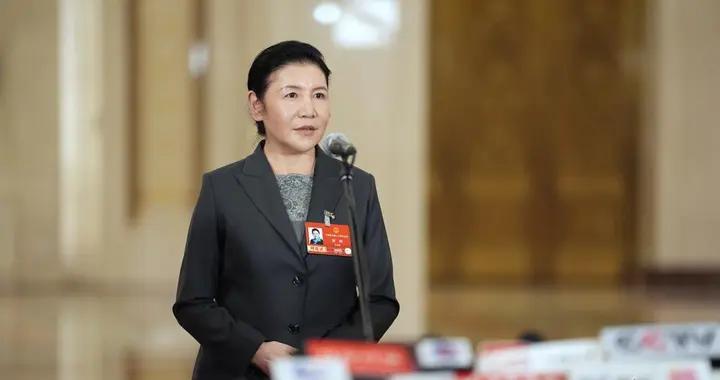 十四屆全國人大四次會議第三場“部長通道”集中採訪活動舉行