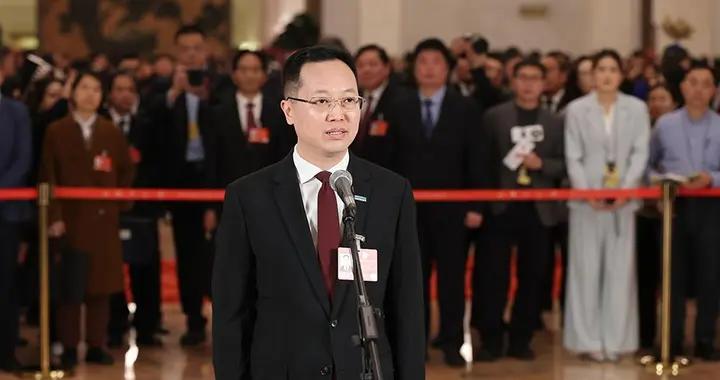 全國人大代表賈少謙：把更多實驗室裏的好成果、金點子，變成生產線上的好產品