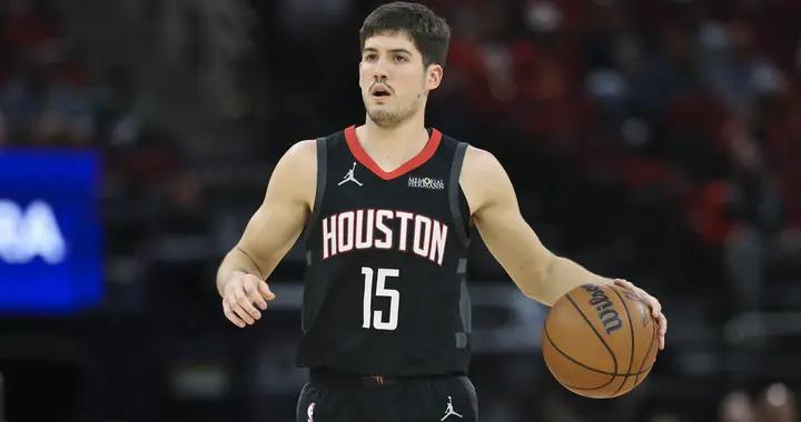 差別不大！本賽季謝潑德登場時火箭防守效率值113.9 下場時113.4