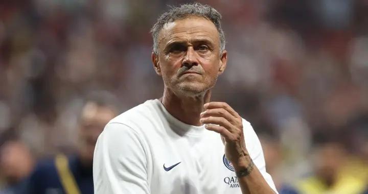 羅馬諾：恩裏克目前完全專注於巴黎，他並沒有與切爾西和曼聯接觸