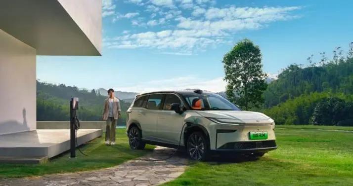 廣汽豐田鉑智3X上市⼀週年，迎來重磅OTA升級