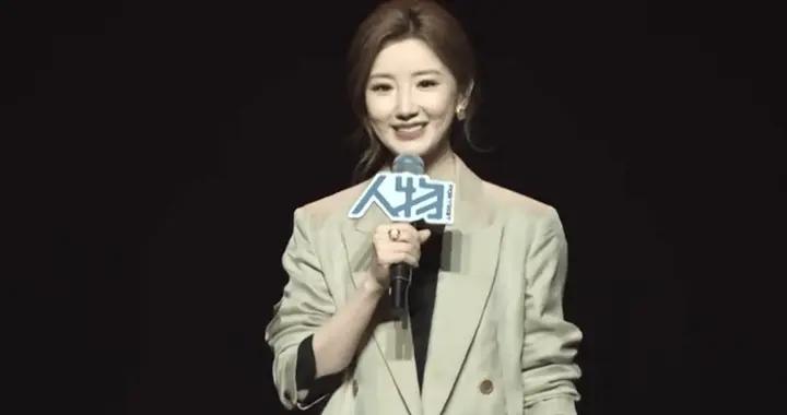 毛曉彤28歲時因爲年齡焦慮大哭 透露14歲時救了天然氣中毒的媽媽