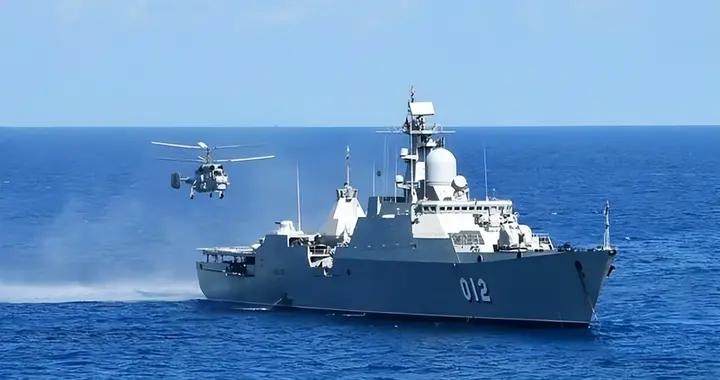 越南最強戰艦再次訪華，遇到噸位更小的後輩，才發現自己早已落後