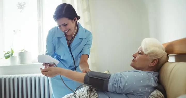 在家測血壓難？正確方法來了，姿勢不對全白費！